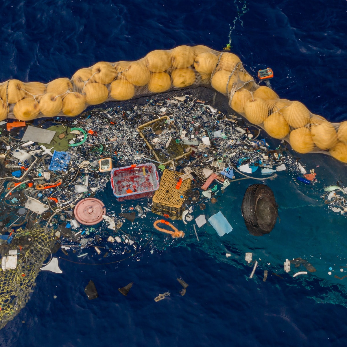plastic vervuiling oceaan